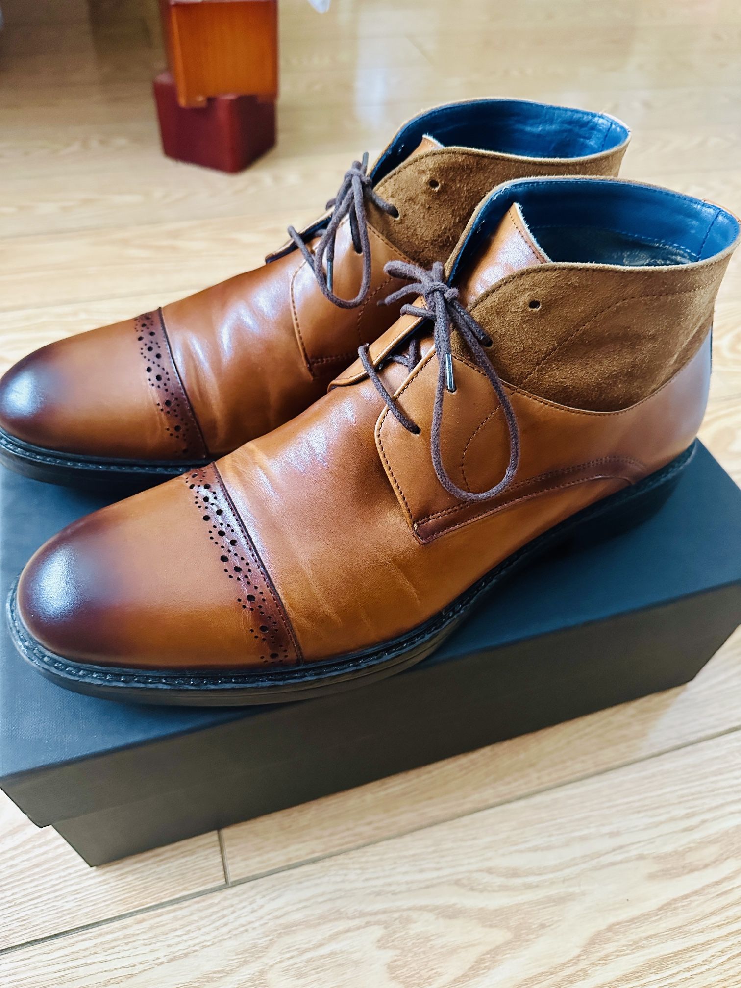 Men’s Leather Boots Size 10.5