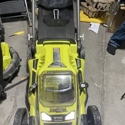 Lawnmower 