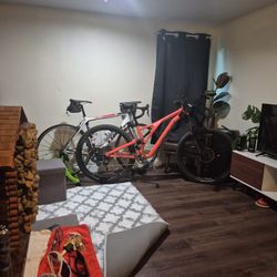 2022 Specialized Stumpjumper M4