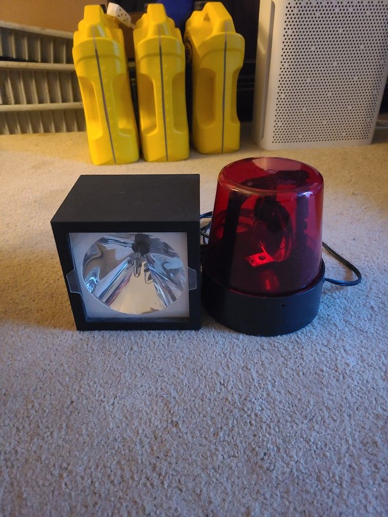 120 Volt Plug In Emergency Light & Strobe Light