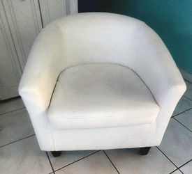 White Faux Leather Accent Chair – Modern Tub Chair