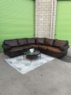 *Free Delivery* Brown Bernhardt Leather Sectional Couch Sofa