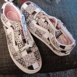 VANS Shoes 8mens 9.5 Womens Never Worn 