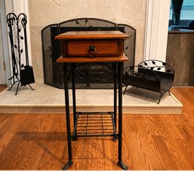 End table