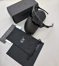 oakley sport shades