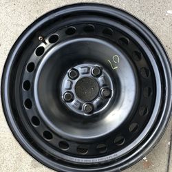 16"x6.5" 5 Lug 2012-2018 Ford Focus Black Steel Wheels