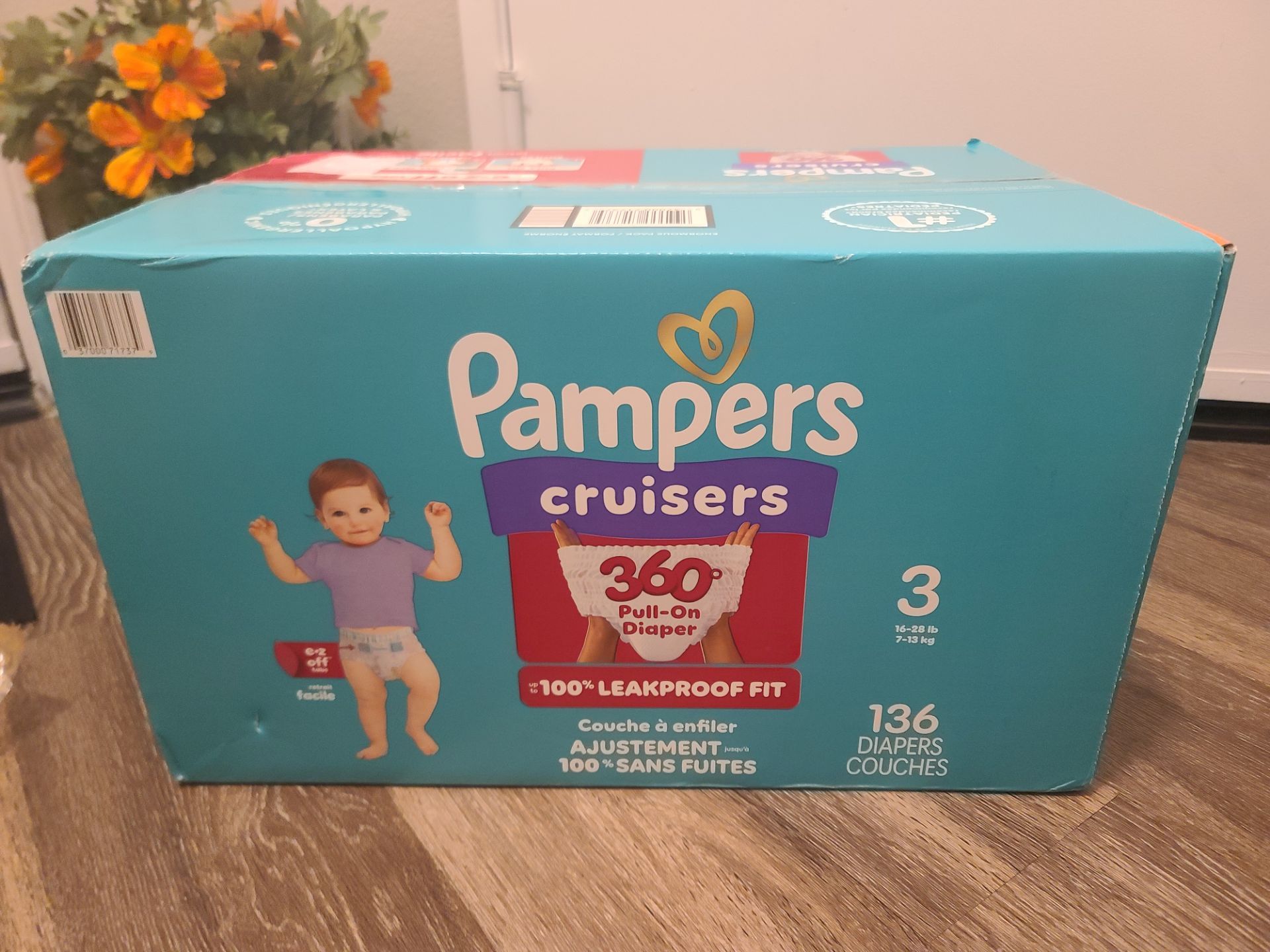 Pampers size 3 136 diapers