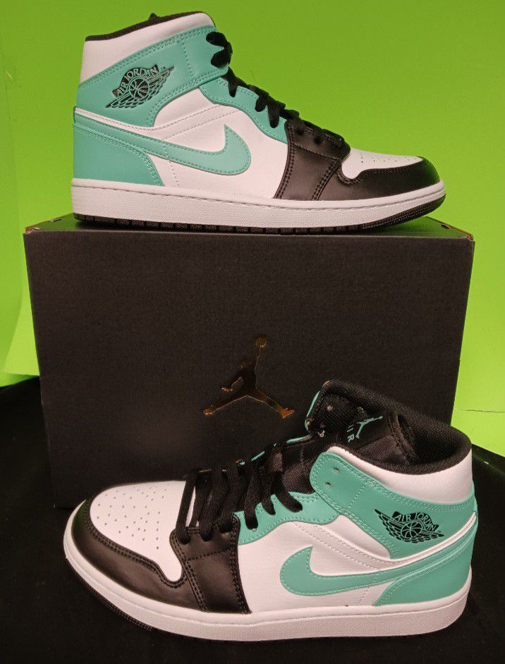 Jordan 1 Tropical Twist Igloo AVAILABLE ON SIZES 9 AND 9.5 FOR MEN NUEVOS (Original Receipt)