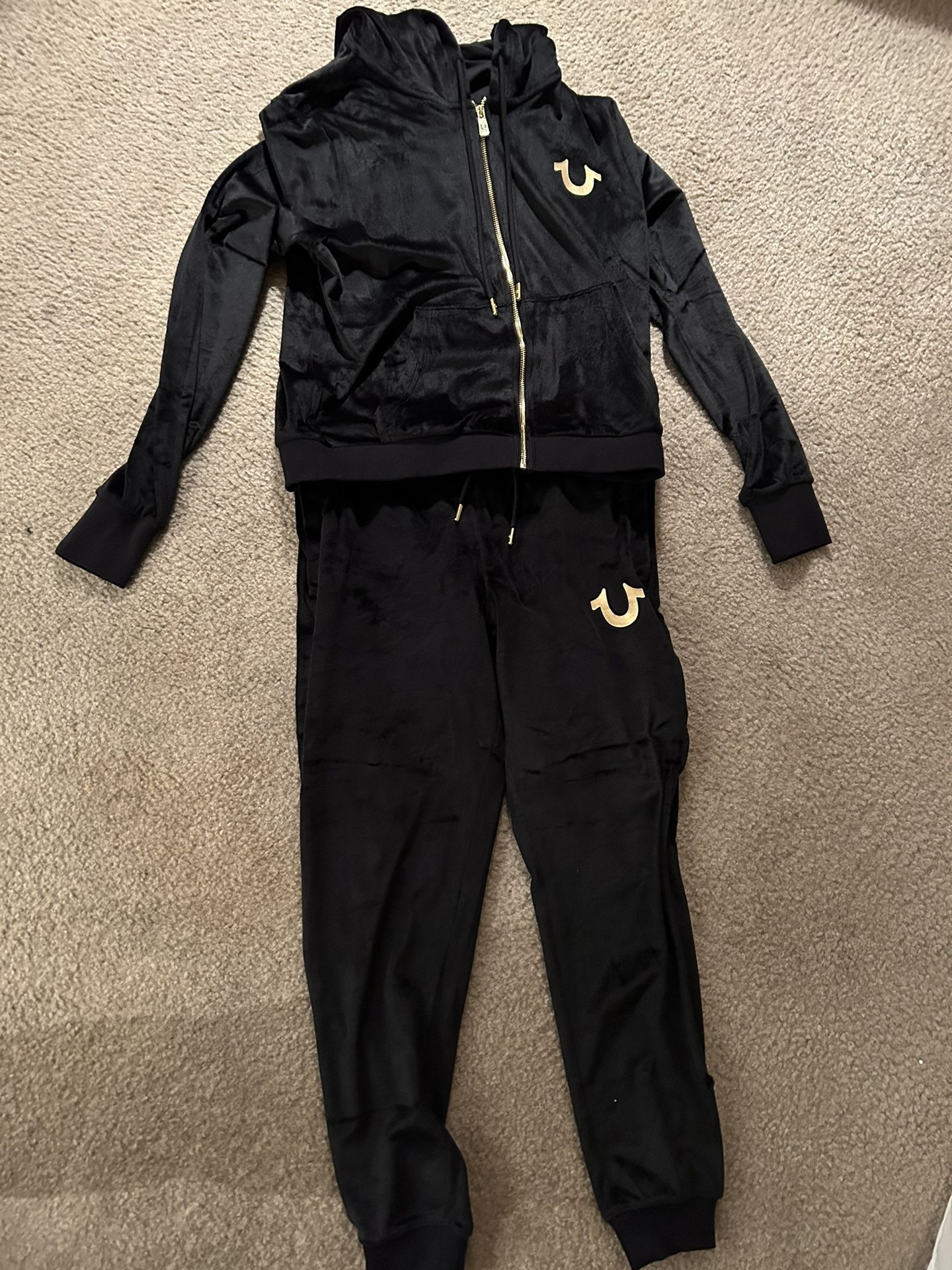 Women’s True Religion Sweat Suit