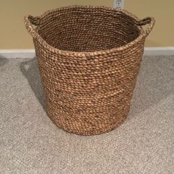 Woven Basker