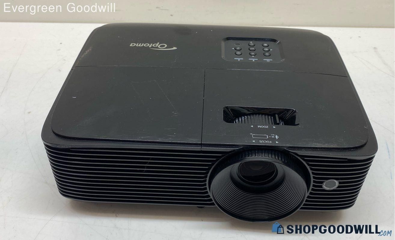 Optoma S334e SVGA Projector with 3800 Lumens And Brand New Lamp w/only 10 Hours On It