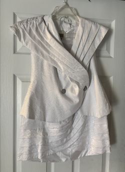 Brand new ladies, white dress suit Size 12