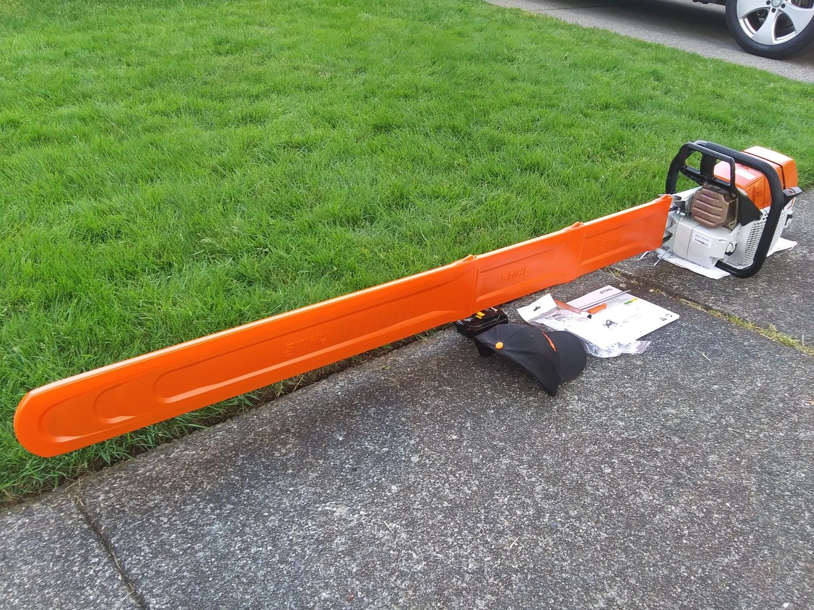 NEW 2020 STIHL MS 880 MAGNUM® PROFESSIONAL CHAINSAW 59" INCH BAR , DOUBLE WRAP HANDLE, MANUAL & TOOLS STIHL HAT INCLUDED, $2,200 PRICE IS FIRM