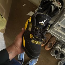Thunder 4s 