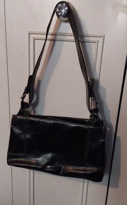 NINE &CO. SHOULDER BAG
