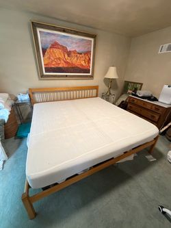 King bed with mattress