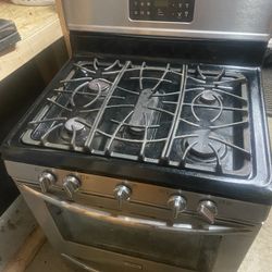 ** GAS stove works perfect 