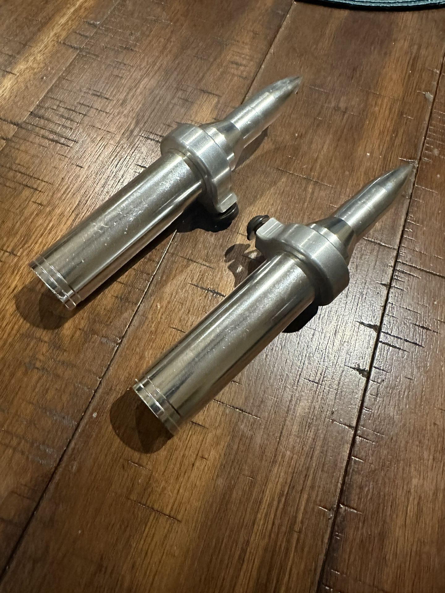LED GIANT BULLET FLASHLIGHTS