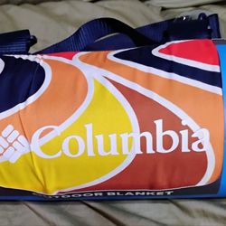 Columbia Packable Waterproof Outdoor Blanket - 72 x 72 IN
