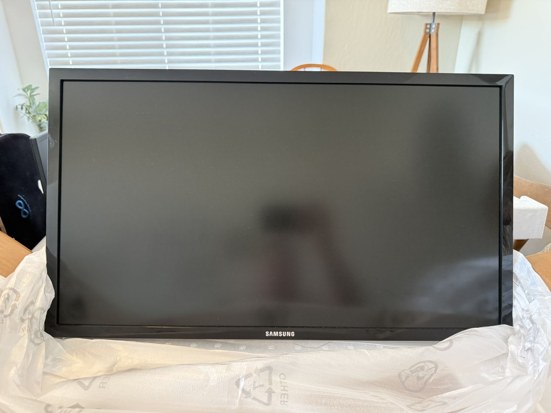 Samsung UHD 4k UE590