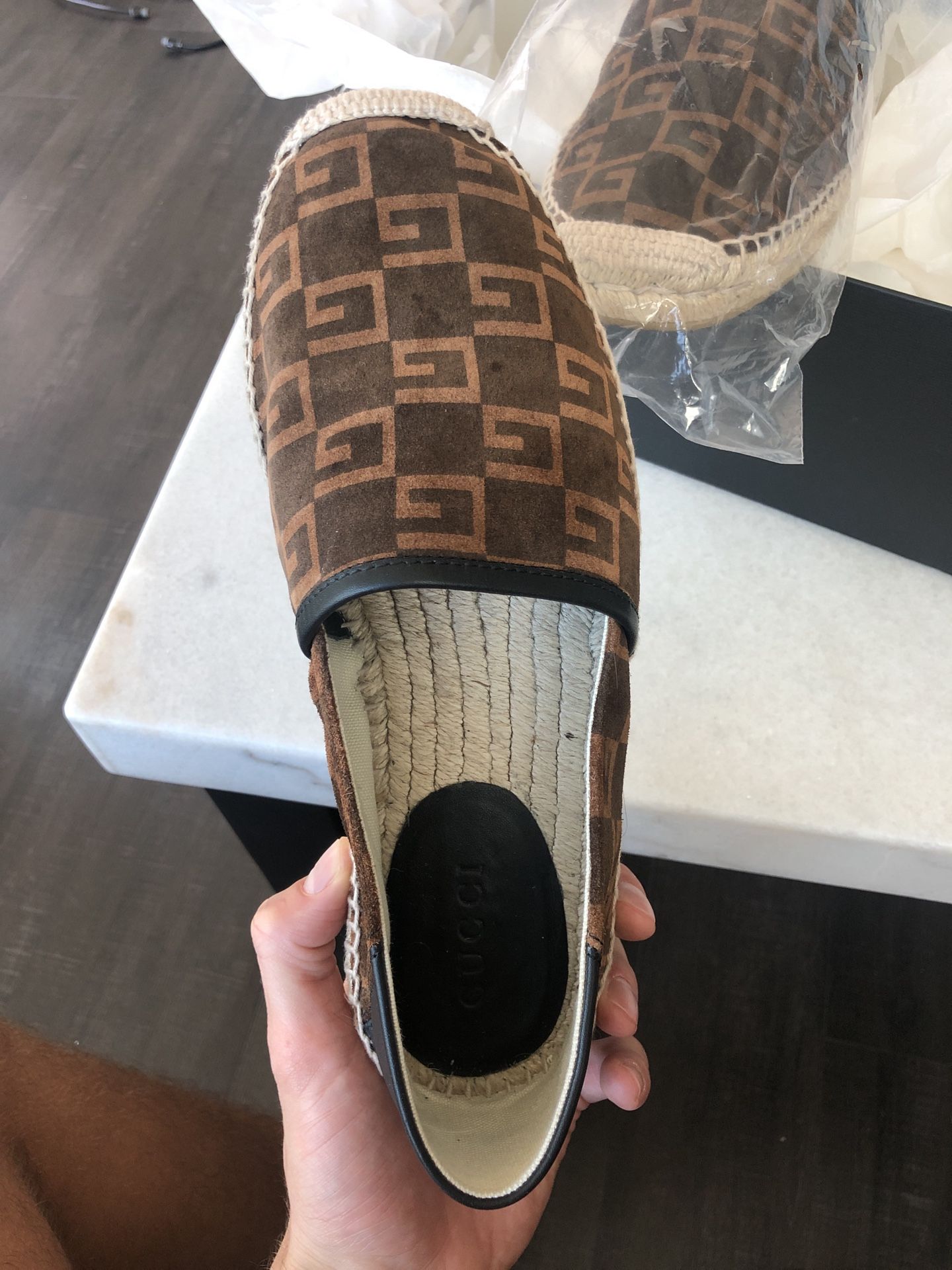 Gucci shoes real authentic 100 percent with original box