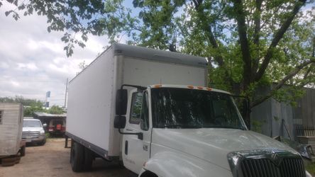 24 Ft Box