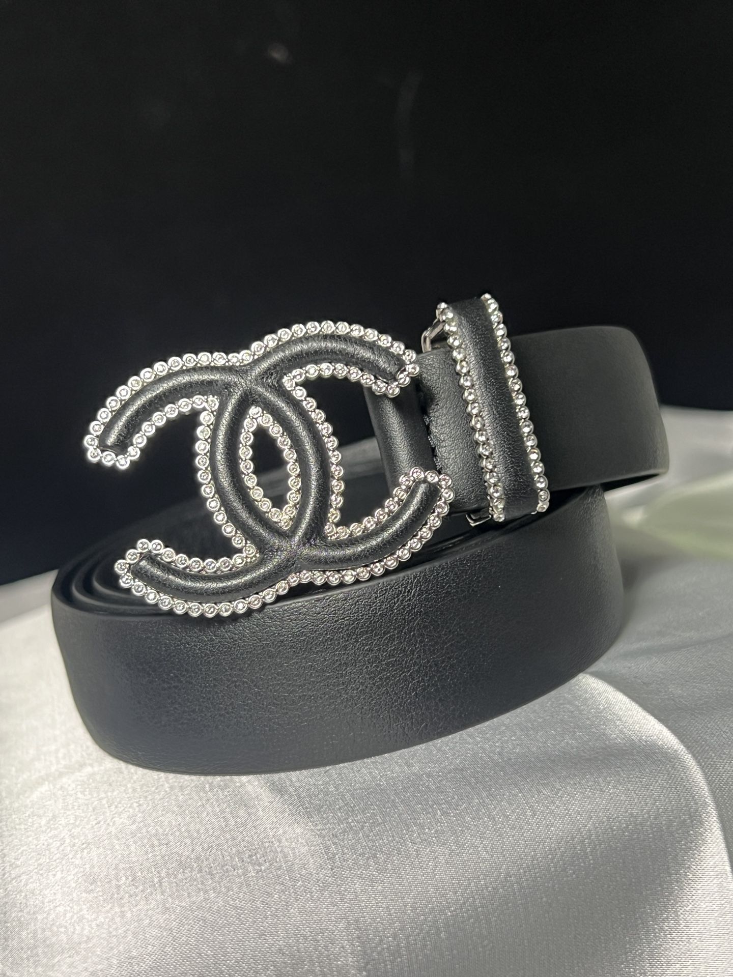 CHANEL LEATHER LOGO BELT