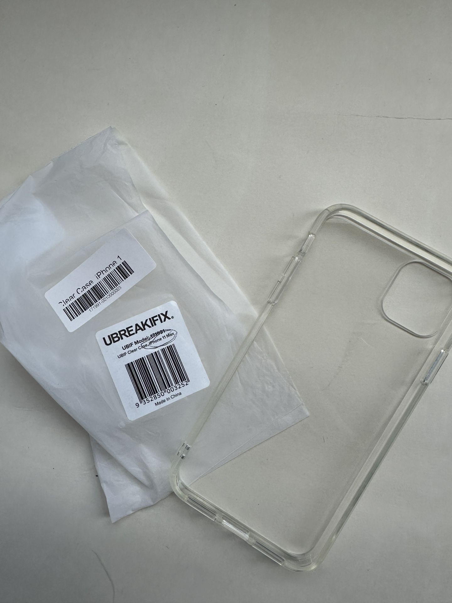 UBREAKIFIX Clear Protective iPhone 11 Pro Max Case