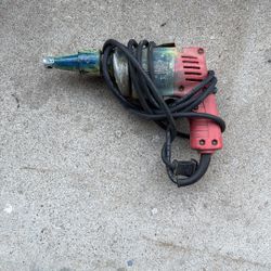 Milwaukee Screw Gun