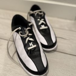 Womens Bliss Brunswick Bowling Shoes Size 8