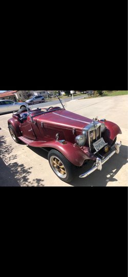 1971 MG antique car
