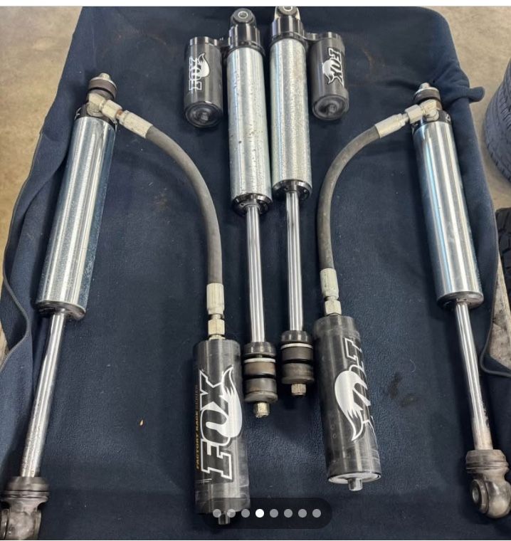 Fox Race Series 2.5 Reservoir Shocks