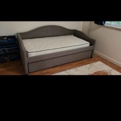 Double Trundle Bed