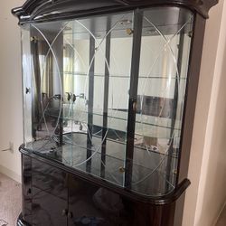 Italian Cabinet 