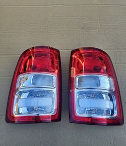 Ram 1500 Tail Lights