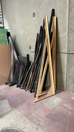 Wall jacks