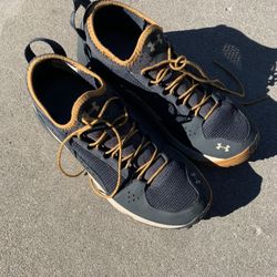 Under Armor Size 10 for Men