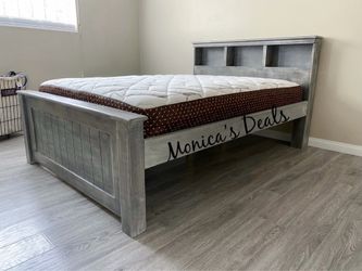 Full Solid Wood Bed With Mattress $420