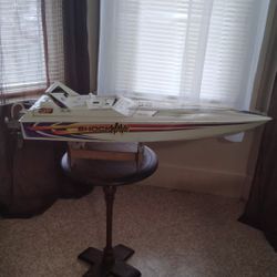 Vintage Off-road 36 Dynamite Racing Boat 