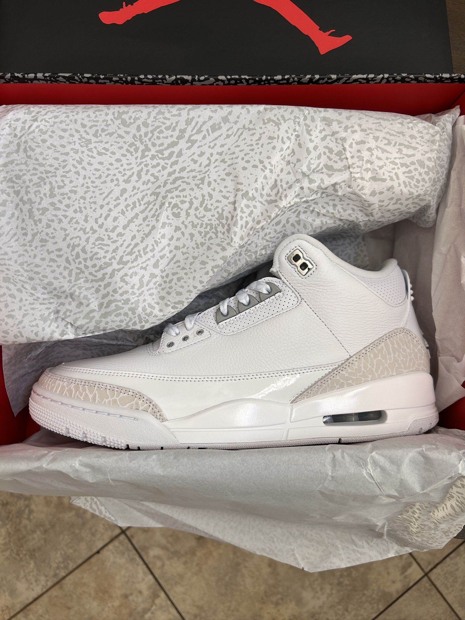 Jordan 3 Pure Money Size 11 BRAND NEW