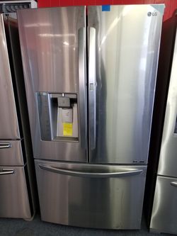 Brand new scratch and dent LG grab-n-go French door refrigerator stainless steel 2 ice maker 1 year warranty