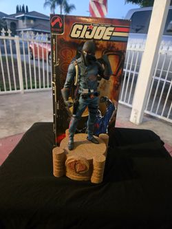 Gi Joe Hooded Cobra Commander statue