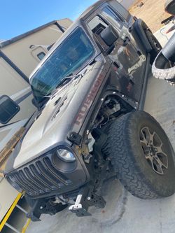 Parts 2021 jeep rubicon jlu parting out