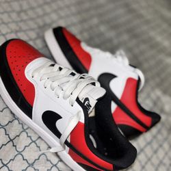 Nike Court Vision Low sneaker - size 9.5