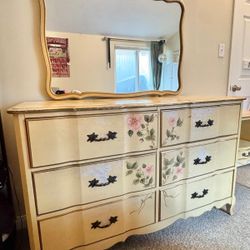 Vintage Dresser, Mirror & Nightstand 