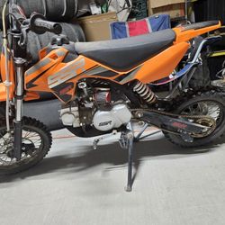 125cc SsR Dirtbike