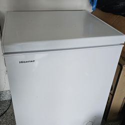 Deep Freezer Hi Sense