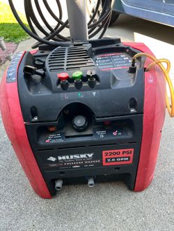 Husky 2200 PSI 2.0 GPM Gas Pressure Washer