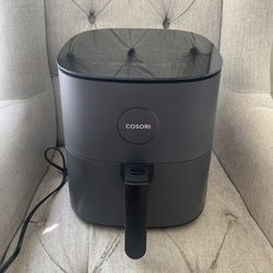 Cosori Pro LE 5.0 quart air fryer Model: CAF-L501-KUS  Selling for parts. Everything looks new (with the exception of a couple of minor knicks) it jus