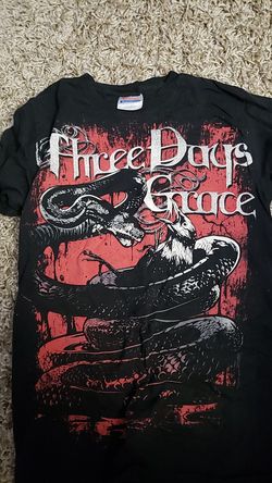 Three Days Grace concert shirt mens small